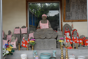 無量寺寛保津波の碑