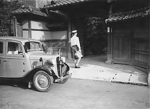 郵便小包の配達(麹町局)