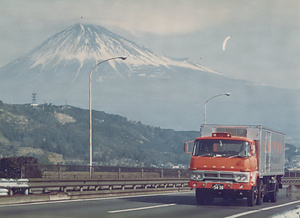 高速自動車道専用自動車