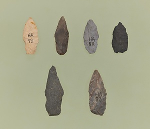尖頭器（石銛）