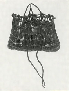 不明