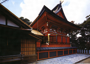 飯野八幡宮本殿