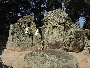 阿智神社　磐座・磐境