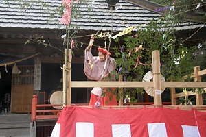 屋形四社神社里神楽