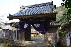 等妙寺山門