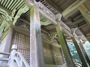 香春神社本殿・拝殿・東回廊・石垣