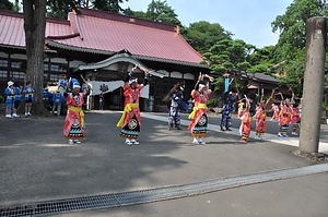 坊沢獅子踊り