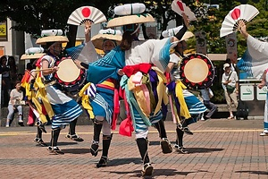 盛岡さんさ踊り