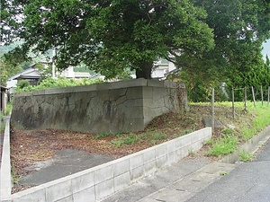 上須恵眼療医　田原養全宅跡