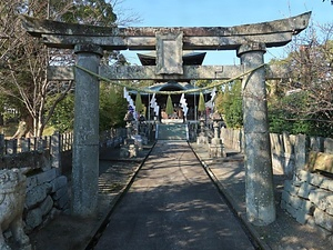 繁根木八幡宮鳥居