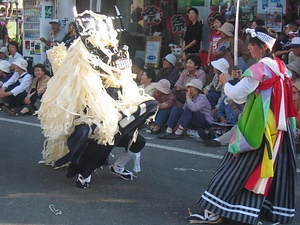 綾織しし踊り