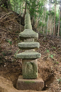 宗徳寺の層塔