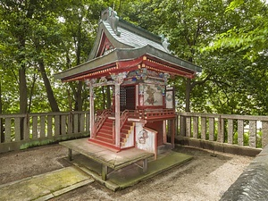 十二社神社本殿