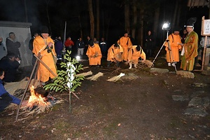 白澤神社おためし神事