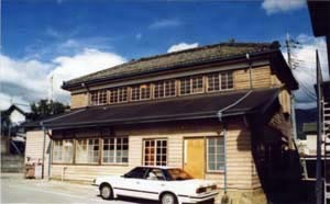 塩山市中央区区民会館（旧千野学校校舎）