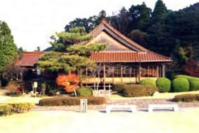 多久市西渓公園寒鶯亭