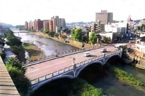 浅野川大橋