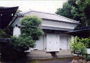 大鳥神社神輿蔵