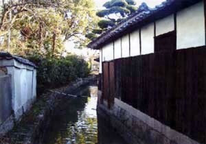 大賀家住宅漬物納屋及び荷揚納屋