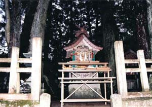 絲原家住宅金屋子神社