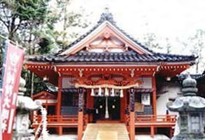 金沢神社拝殿