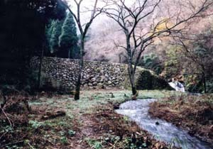 アカタン砂防松ヶ端堰堤