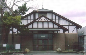 河内長野市立武道館（旧長野町尋常高等小学校講堂）