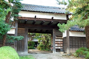 高澤家住宅長屋門