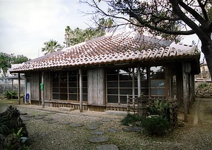 渡久山家住宅主屋