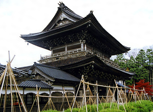 總持寺祖院山門