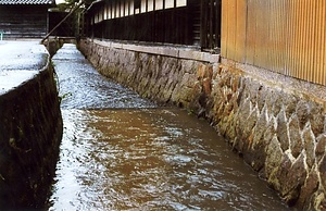 平尾家住宅石垣