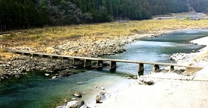 里川橋