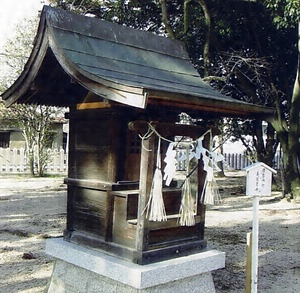 泊神社末社住吉神社本殿