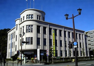 鹿児島県立博物館（旧鹿児島県立図書館）