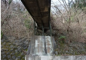 わたらせ渓谷鐵道手振山架樋