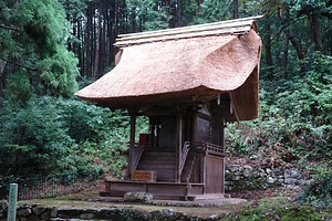 綱神社摂社大倉神社本殿