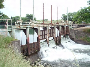 富岩運河水閘施設（中島閘門） 放水路