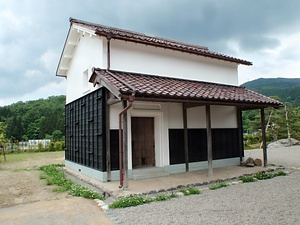 旧鯖波本陣石倉家住宅（旧所在　福井県南条郡南条町） 土蔵