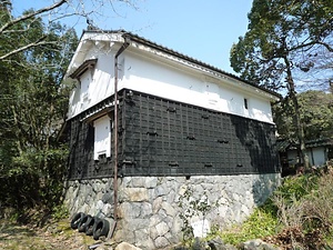 桑原家住宅（岐阜県養老郡上石津町） 南土蔵