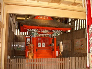 豊歳神社本殿