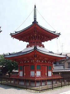 長遠寺 多宝塔