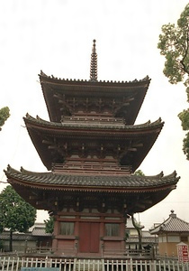 斑鳩寺三重塔