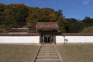 閑谷神社(旧閑谷学校芳烈祠) 石階