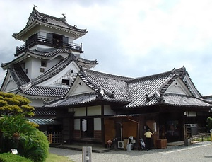 高知城 懐徳館