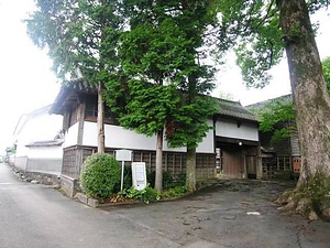 江藤家住宅（熊本県菊池郡大津町） 長屋門