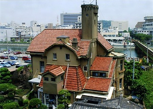 三河家住宅