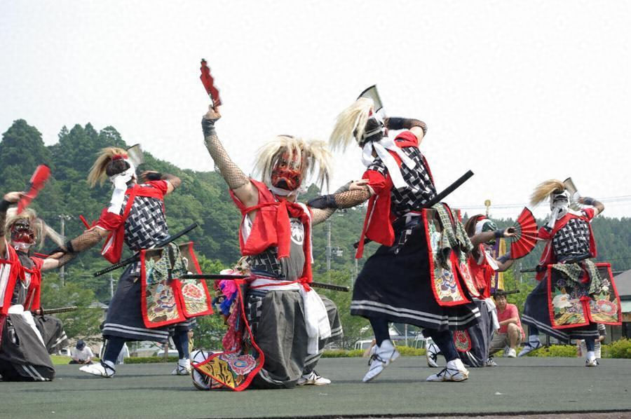 鬼剣舞 おにけんばい