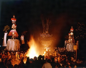 野沢温泉の道祖神祭り