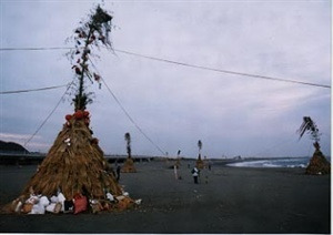 大磯の左義長