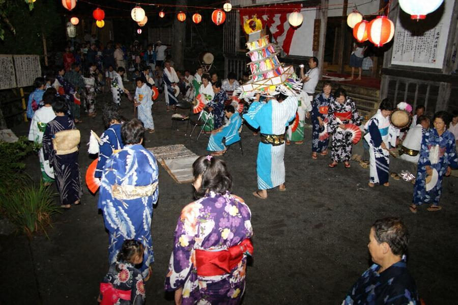 有東木の盆踊 うとうぎのぼんおどり